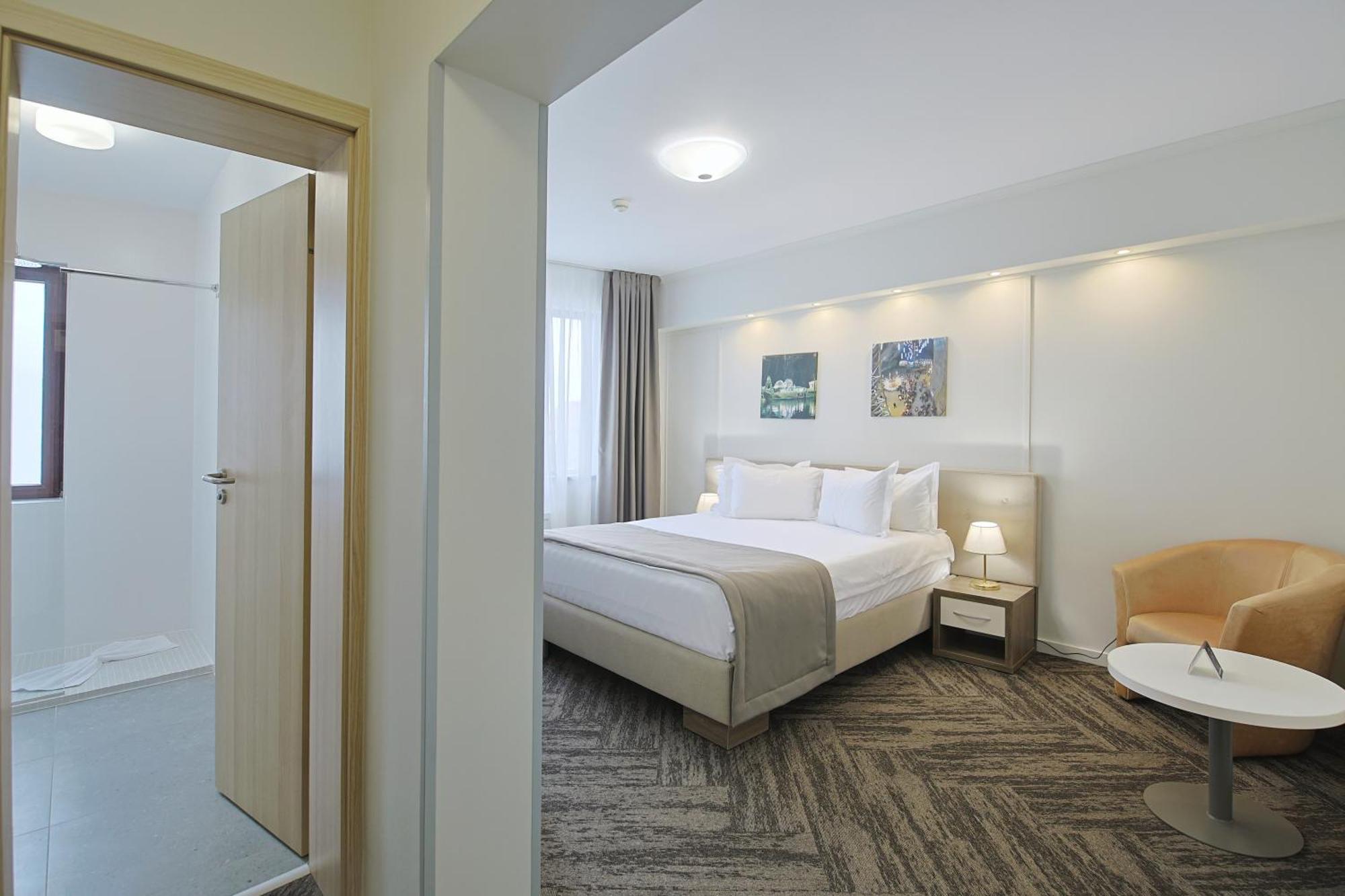 Potaissa Hotel Turda Exterior photo
