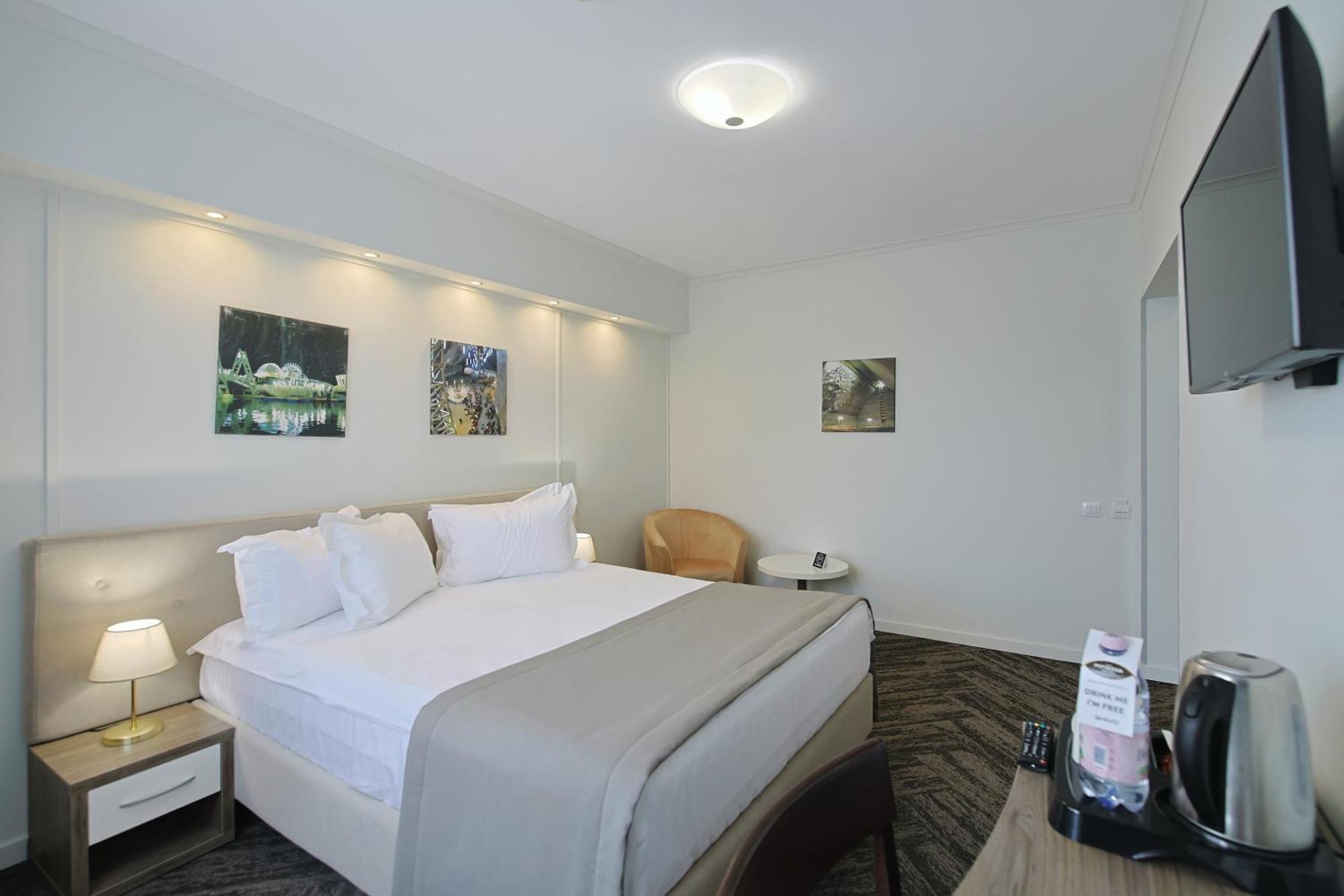 Potaissa Hotel Turda Exterior photo