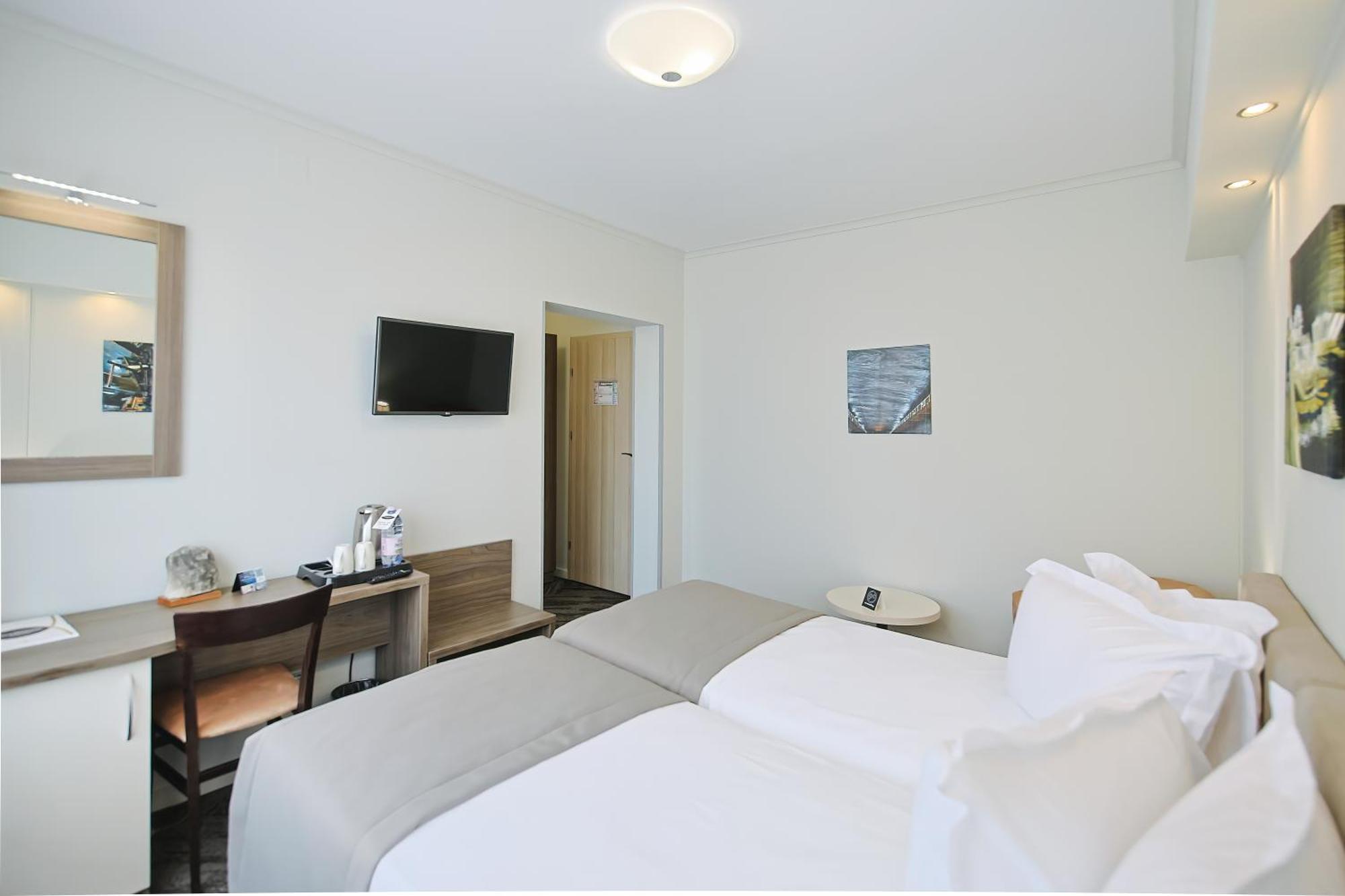 Potaissa Hotel Turda Exterior photo